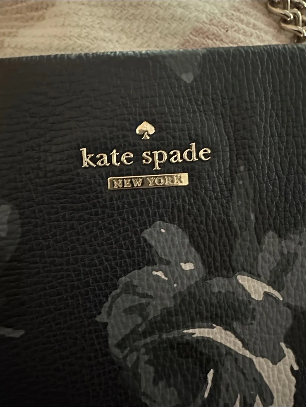 kate spade navy floral shoulder bag with gold chain